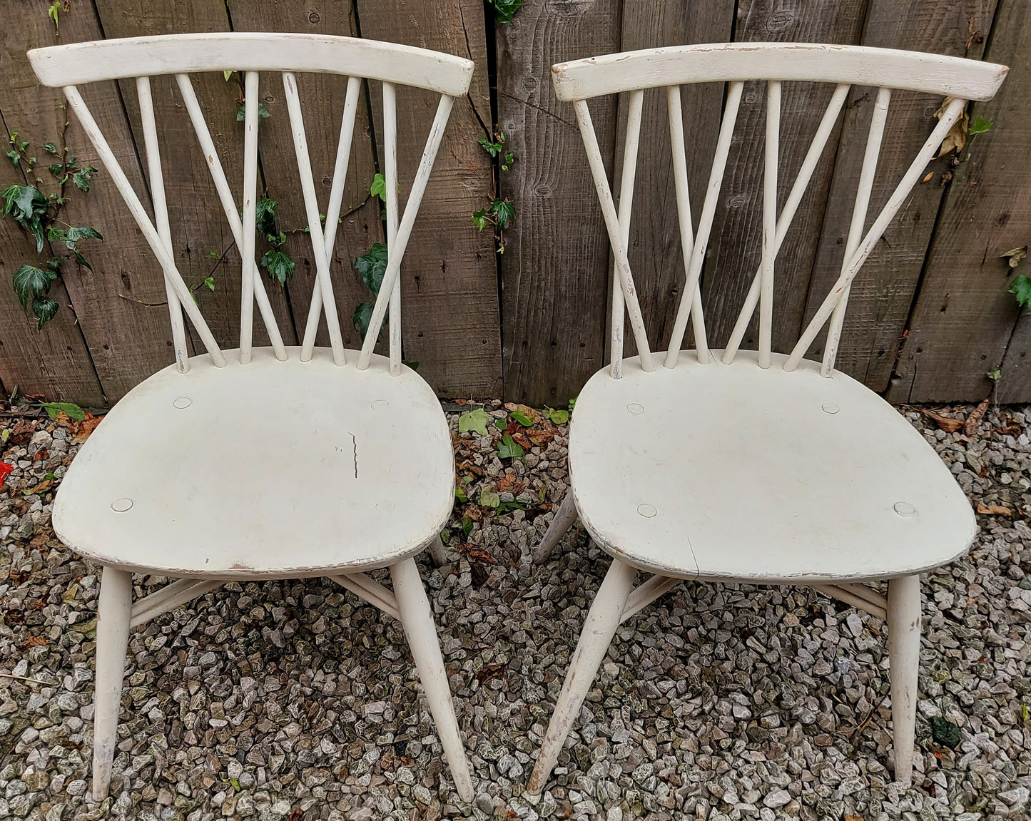 MCM 376 2 windsor latticed chairs candlestick Painted