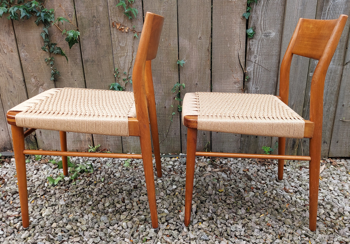 MCM 2 recorded Model 351 chairs Designed by Georg Leowald for Wilkhahn