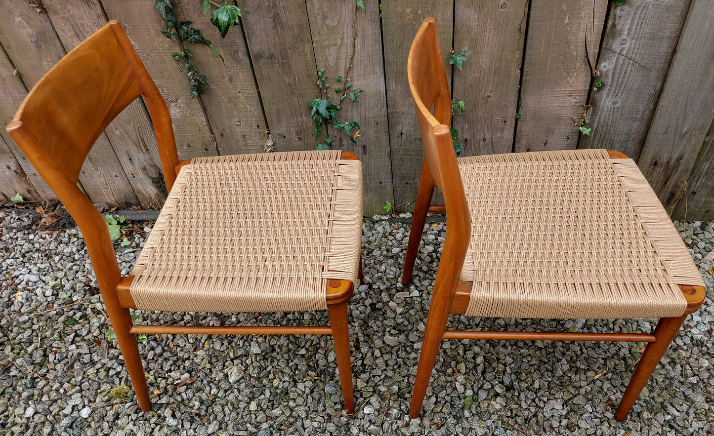 MCM 2 recorded Model 351 chairs Designed by Georg Leowald for Wilkhahn