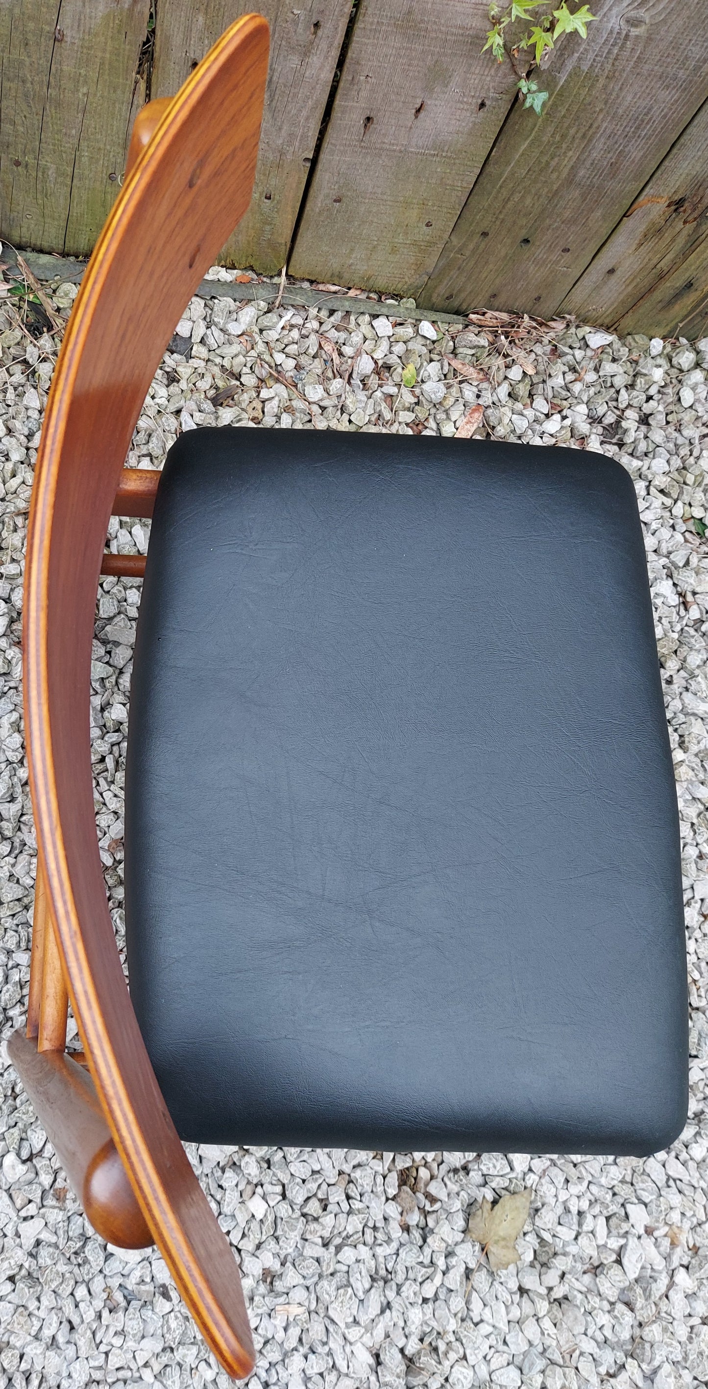 MCM Farstrup Round Dining Table And 4 Chairs AF Missing extra table leaf