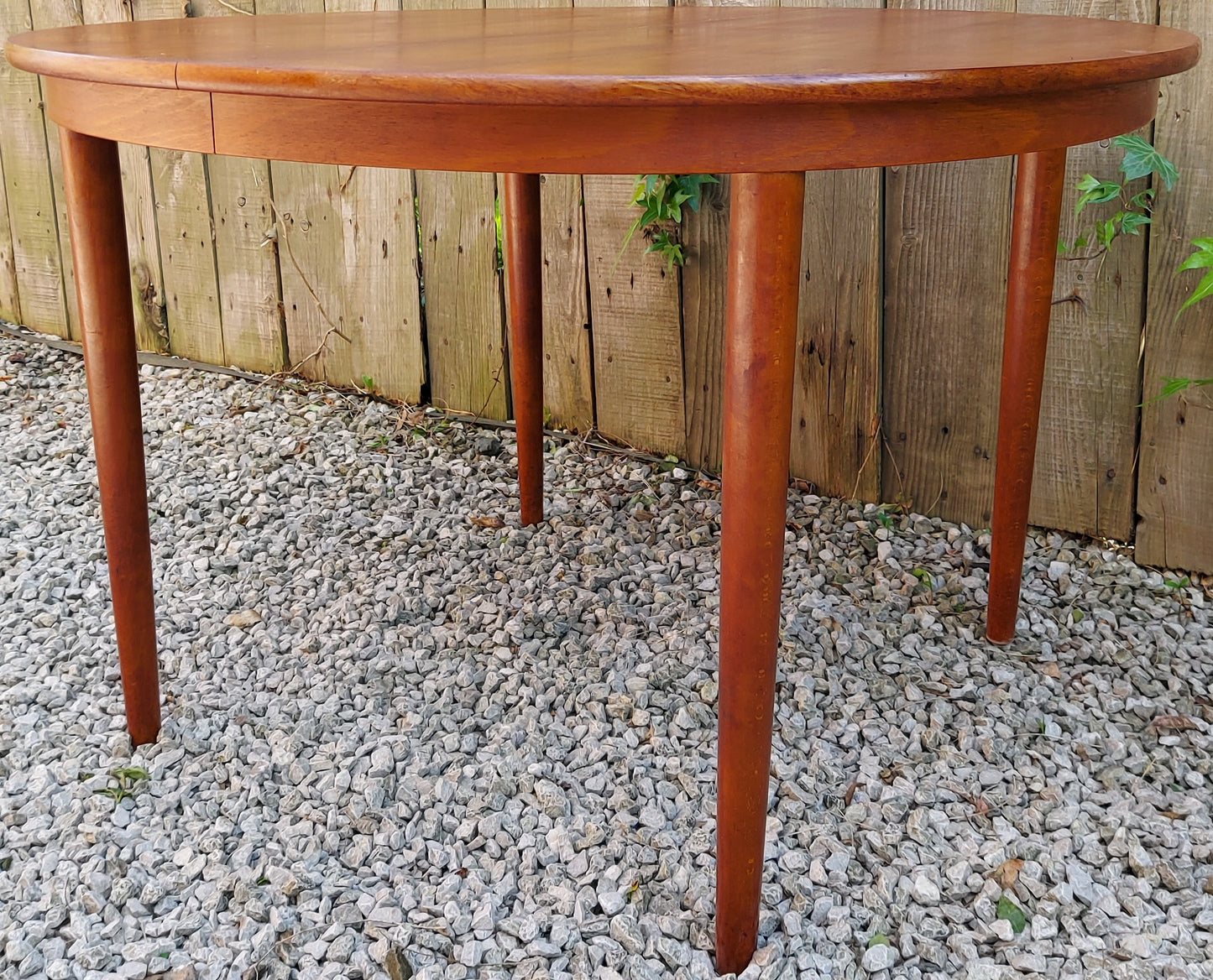 MCM Farstrup Round Dining Table And 4 Chairs AF Missing extra table leaf