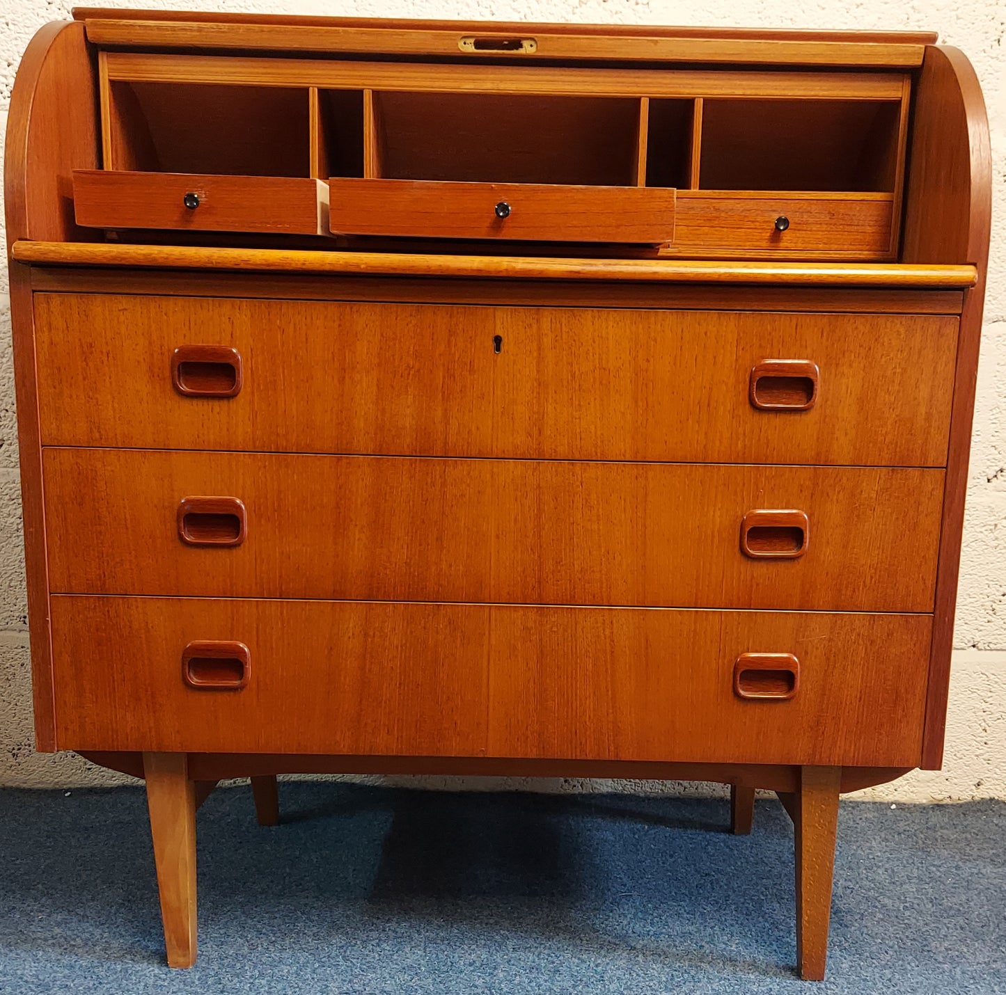 MCM Egon Ostergaard for Bröderna Gustafssons Möbelfabrik Teak Bureau