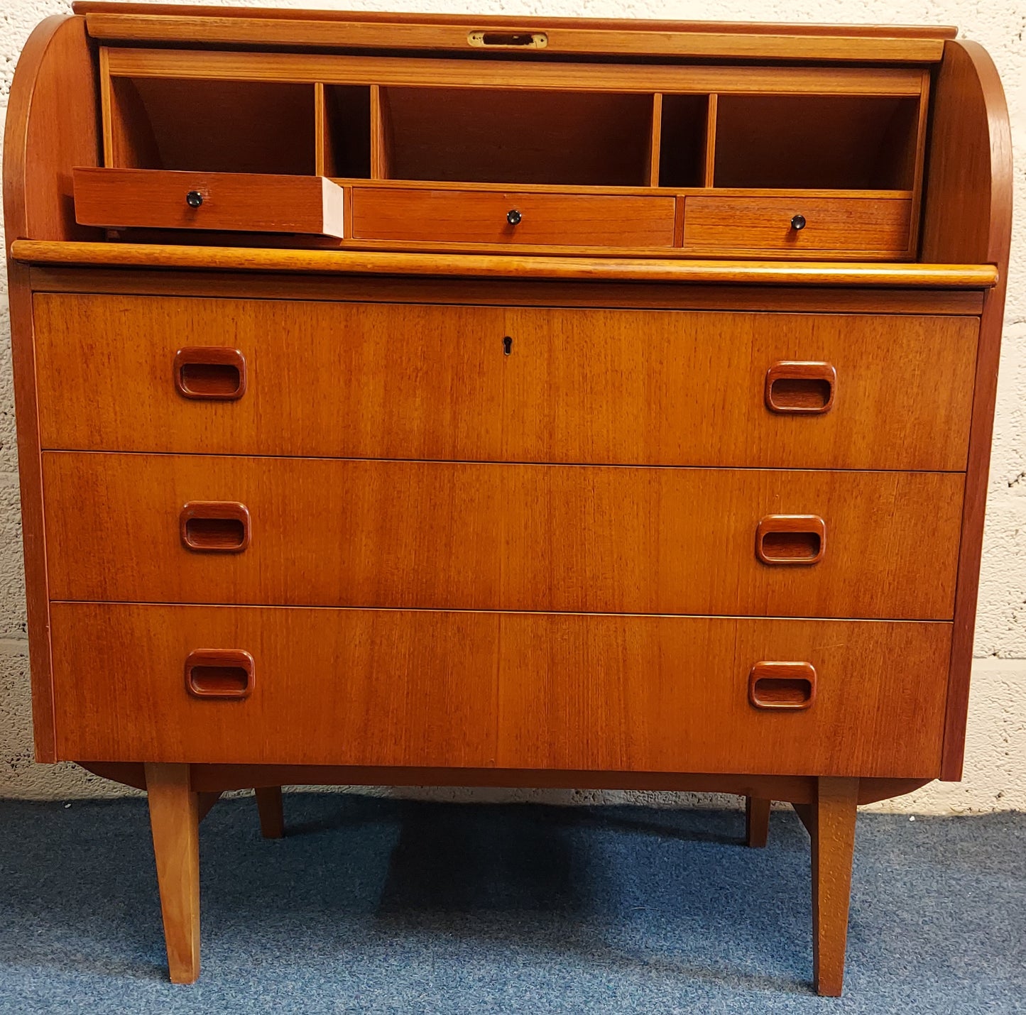 MCM Egon Ostergaard for Bröderna Gustafssons Möbelfabrik Teak Bureau