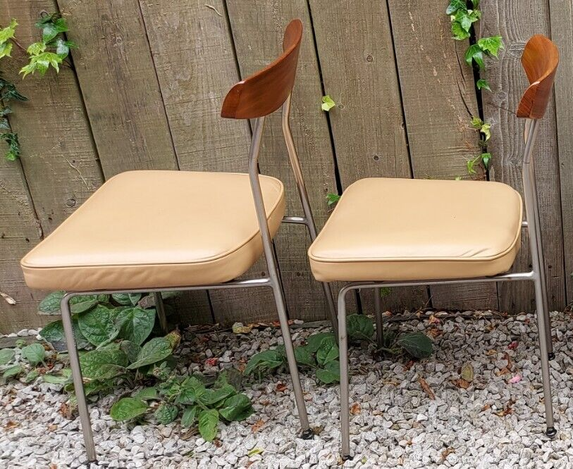 Mid Century Modern 2 Stag 'S' Range Chairs John Sylvia Reid Beige Vinyl B