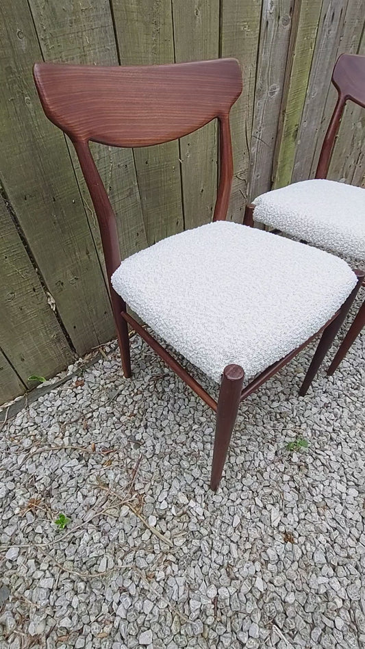 MCM 2 Harry Østergaard dining chairs produced by Randers Møbelfabrik