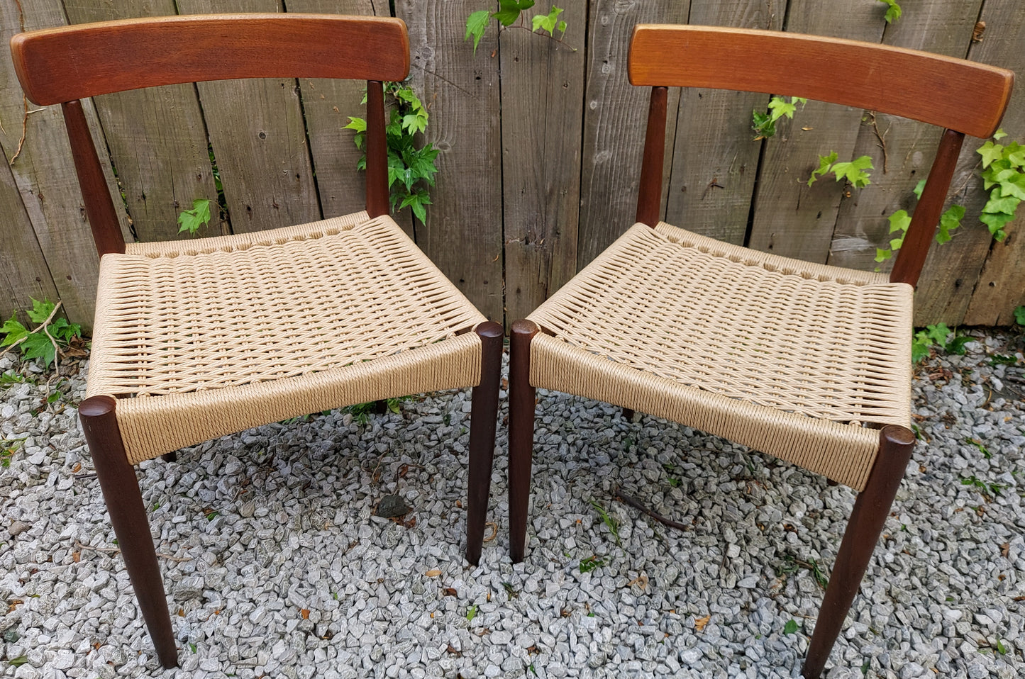 Mid Century Modern 2 MK200 Mogens Kold Corded chairs D