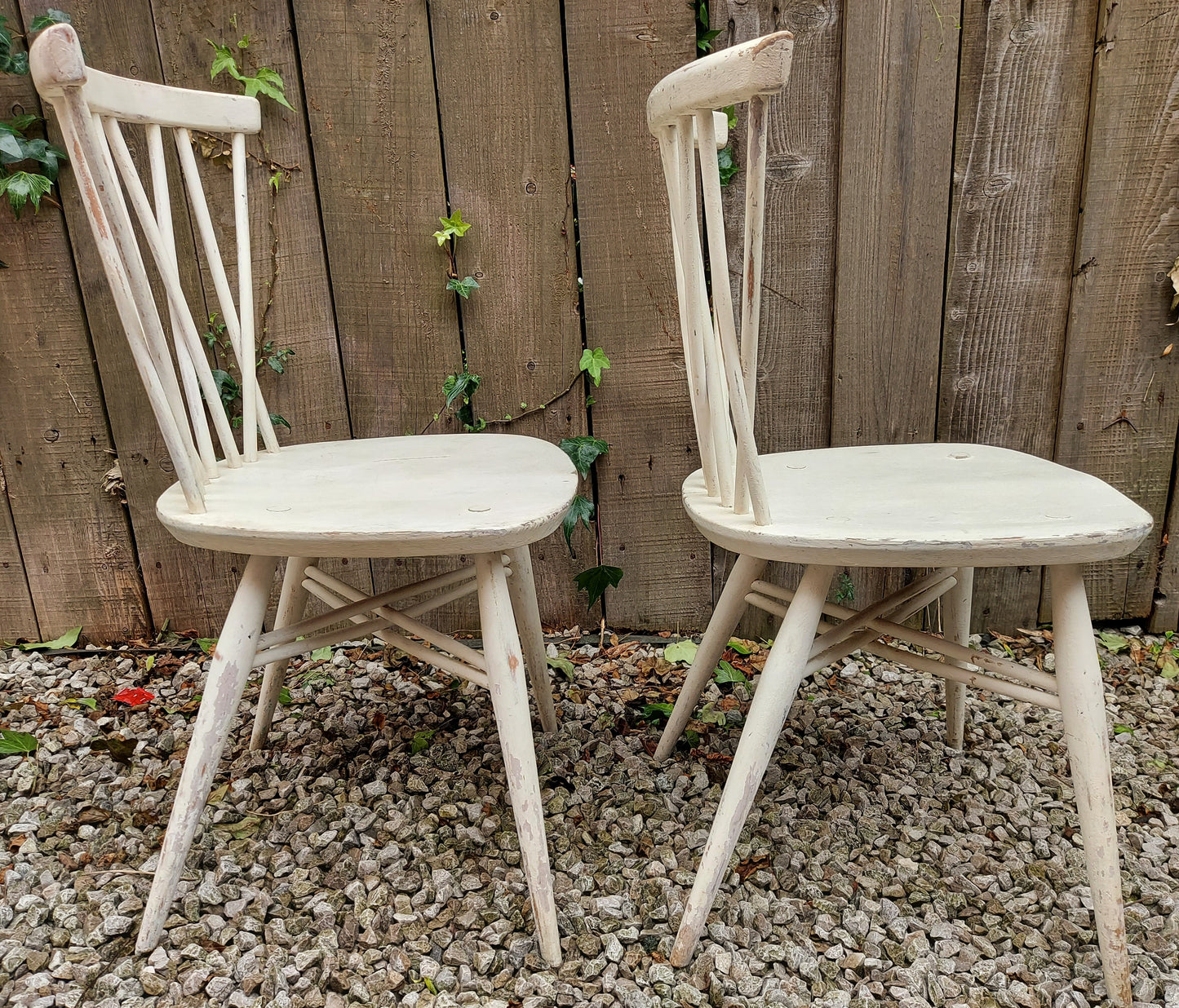 MCM 376 2 windsor latticed chairs candlestick Painted