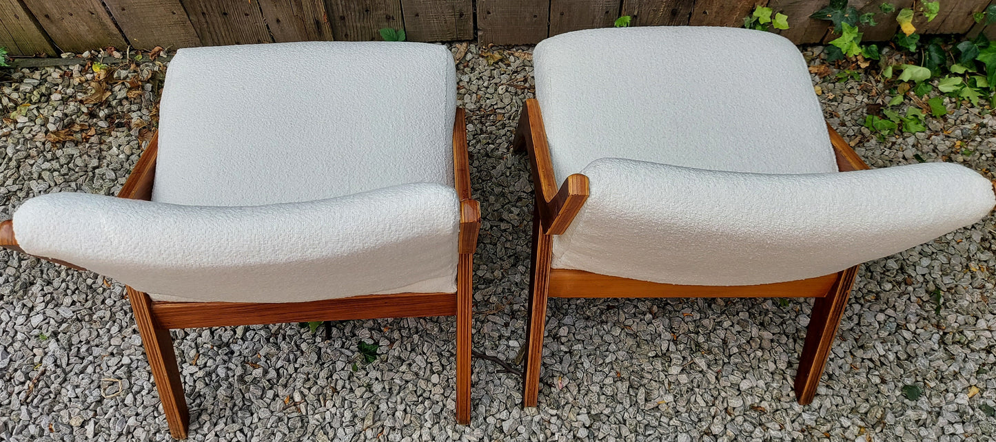 1950s pair of chairs designed by Neil Morris for Morris of Glasgow.