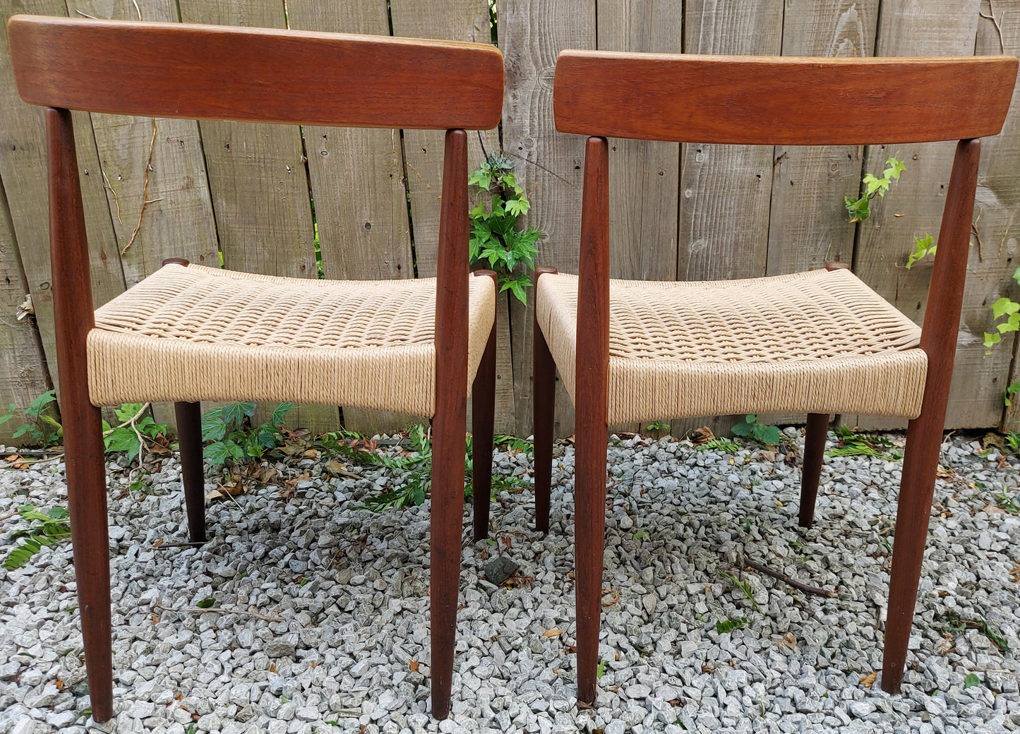 Mid Century Modern 2 MK200 Mogens Kold Corded chairs D