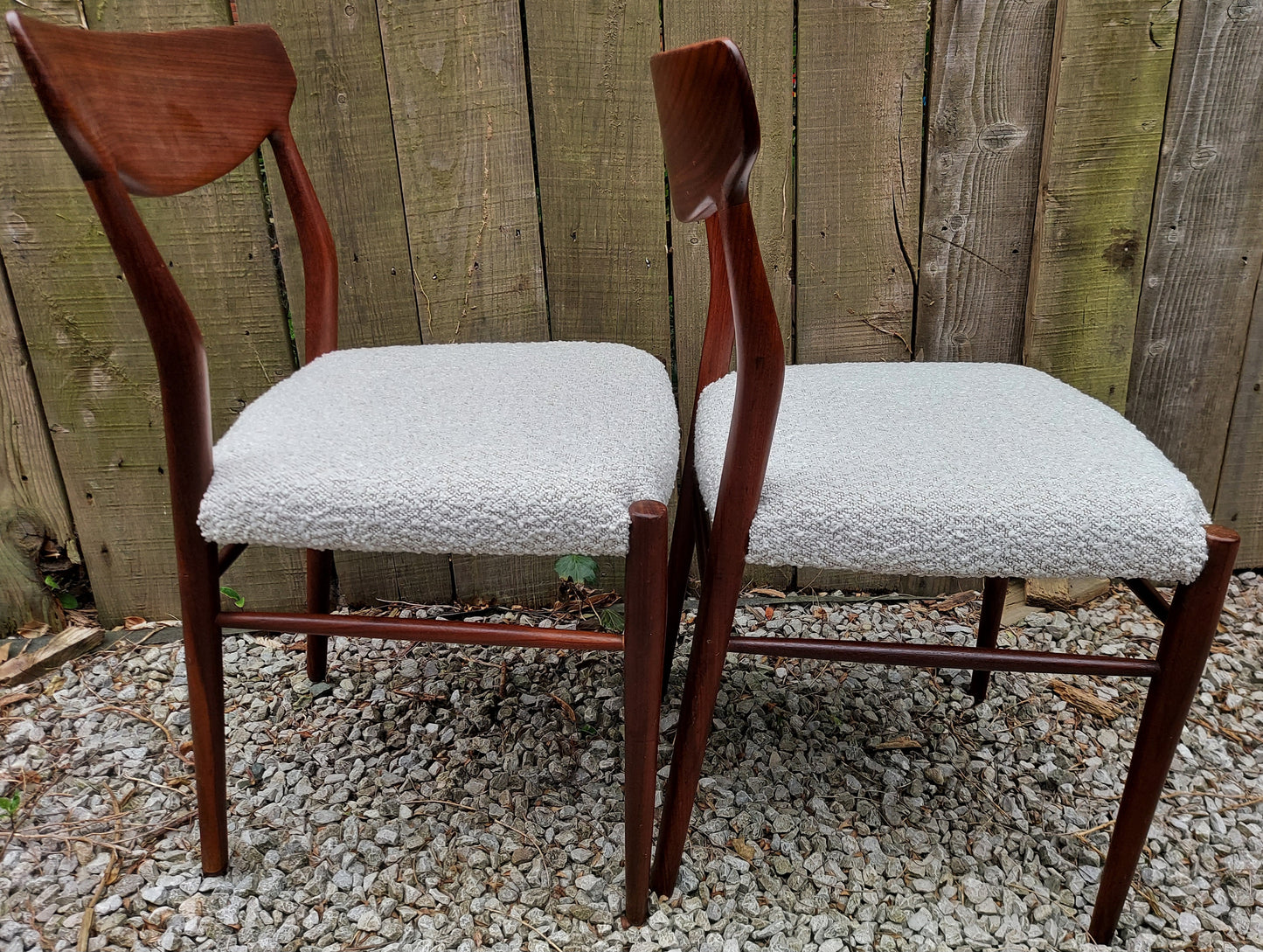 MCM 2 Harry Østergaard dining chairs produced by Randers Møbelfabrik