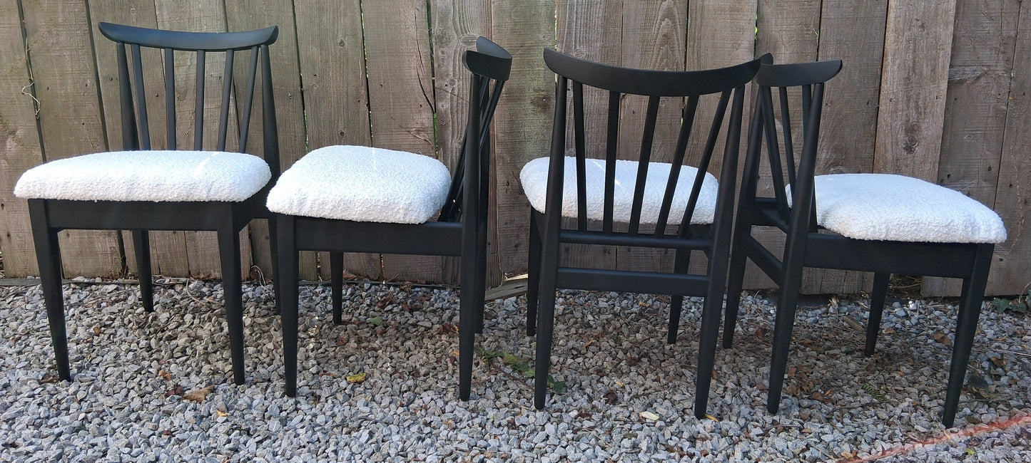 Mid Century Modern 4 Elliots Of Newbury Dining Chairs