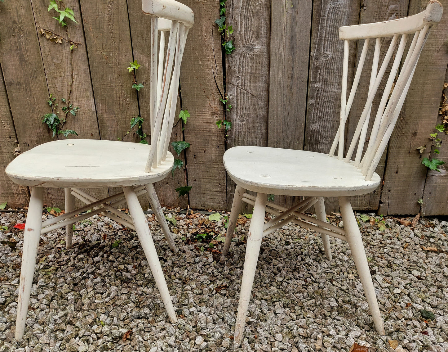 MCM 376 2 windsor latticed chairs candlestick Painted