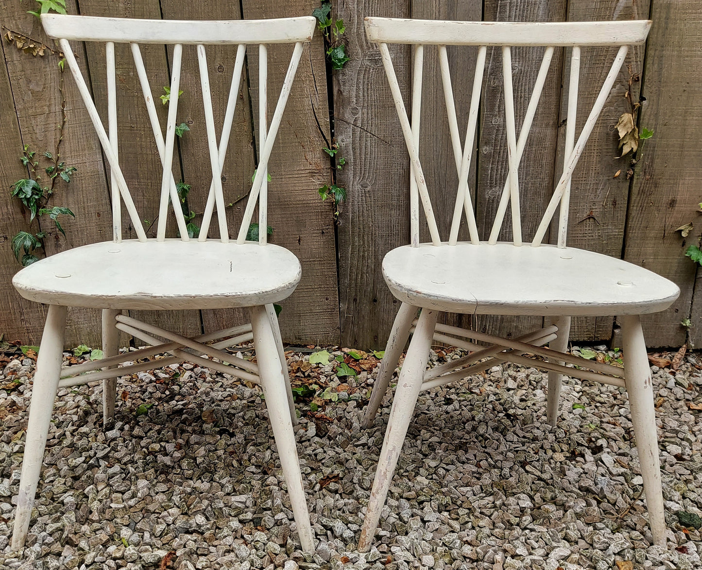 MCM 376 2 windsor latticed chairs candlestick Painted