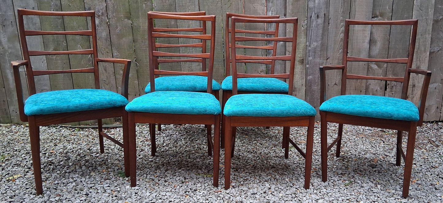 MCM Mcintosh of Kircaldy of 6 chairs including 2 carver chairs