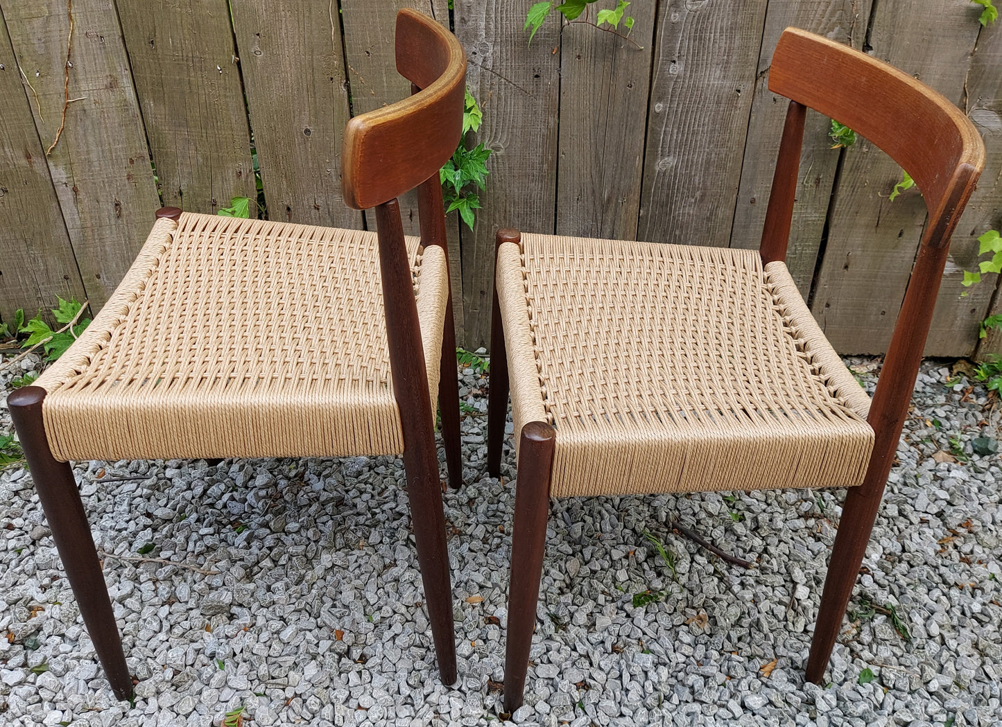 Mid Century Modern 2 MK200 Mogens Kold Corded chairs D