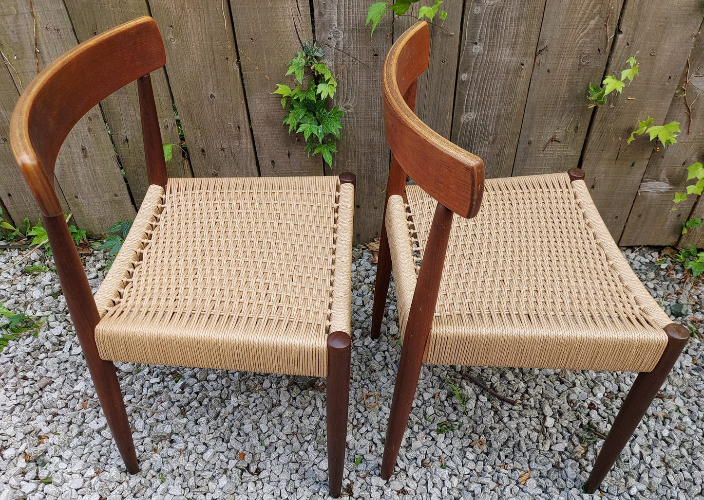 Mid Century Modern 2 MK200 Mogens Kold Corded chairs D