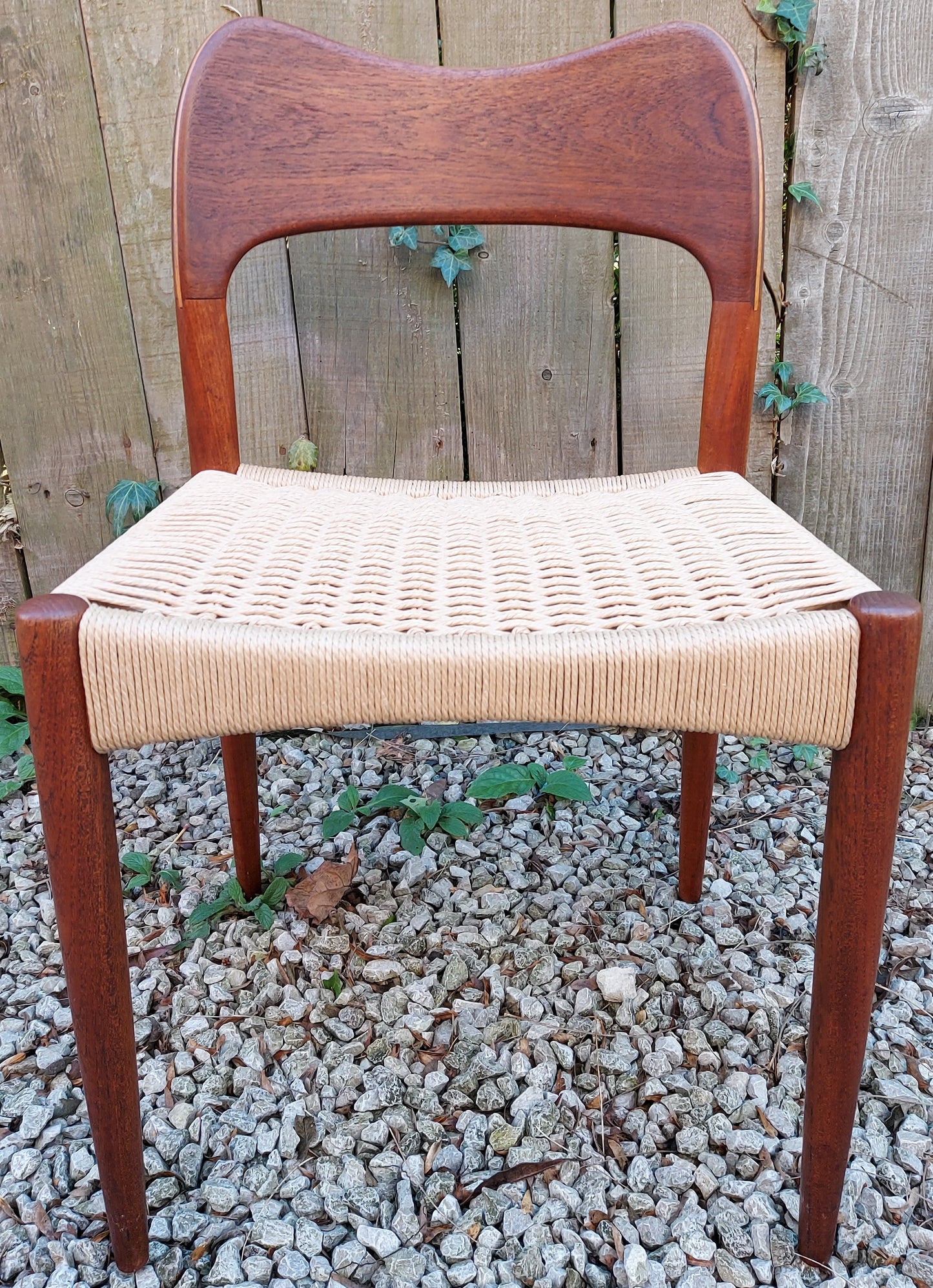 MCM Curved wave Mogens Kold chair Paperchord