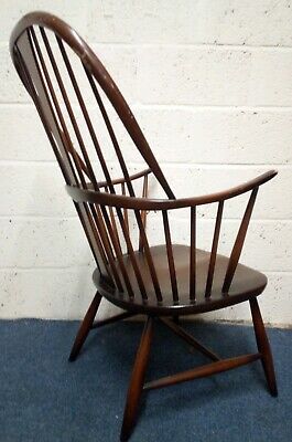 Ercol Armchair Model 472 Blue Label Chairmakers Chair