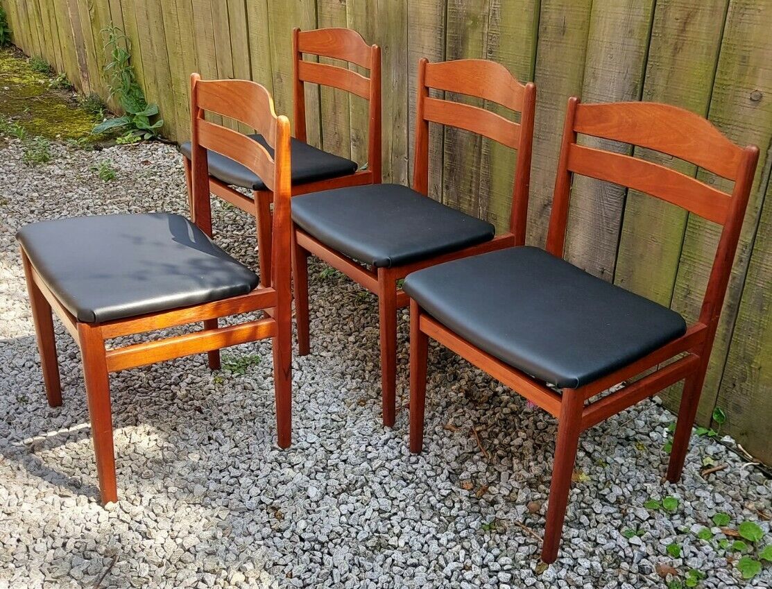 Mid century modern 4 Boltinge Møbelfabrik Dining Chairs Black vinyl