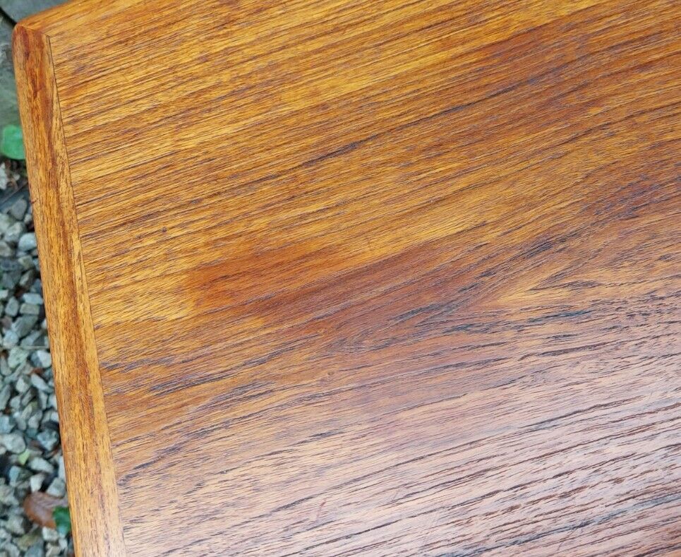 Mcm poul hundevad for fabian nesting tables