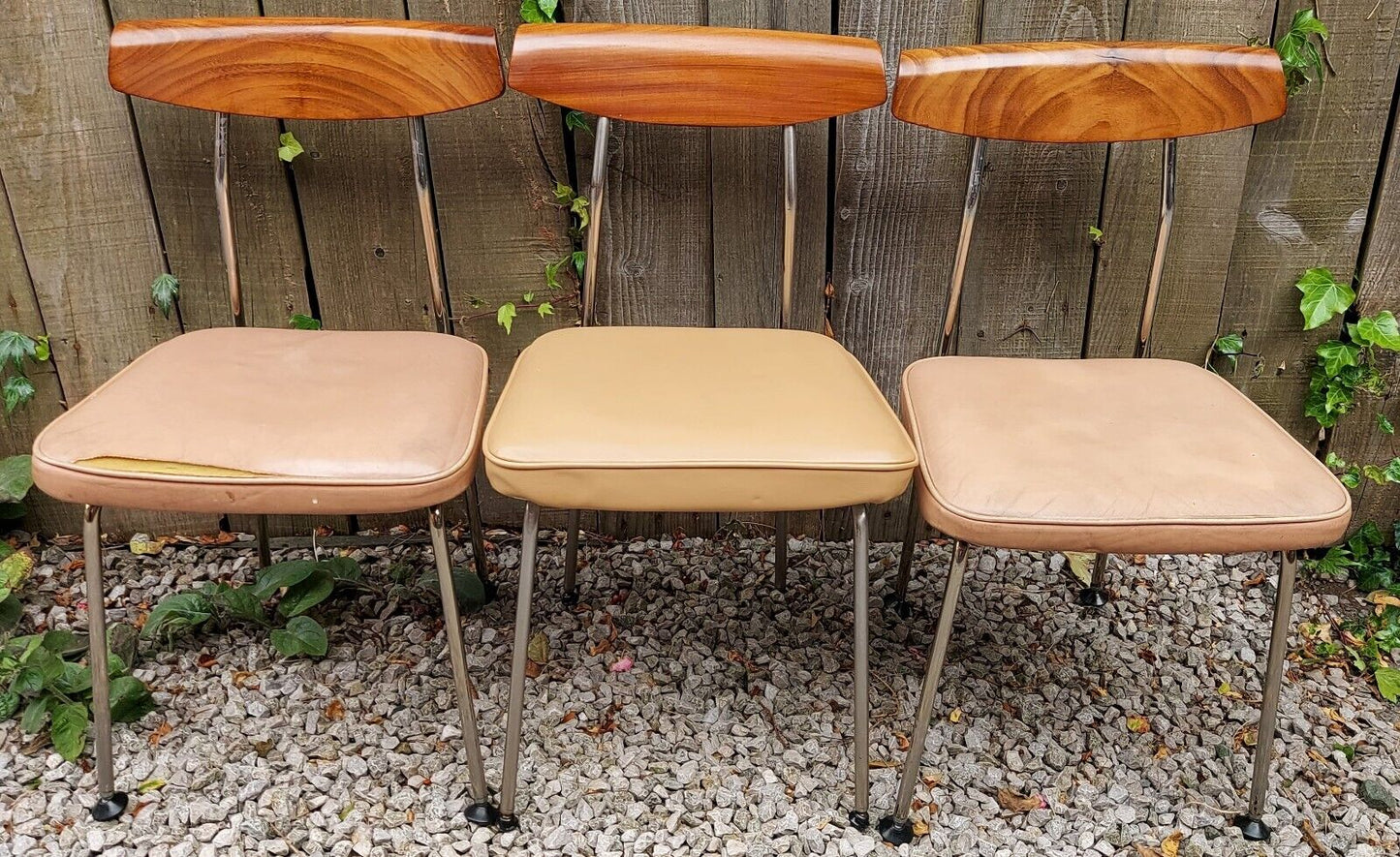 Mid Century Modern 2 'S' Range Chairs John Sylvia Reid Beige Vinyl