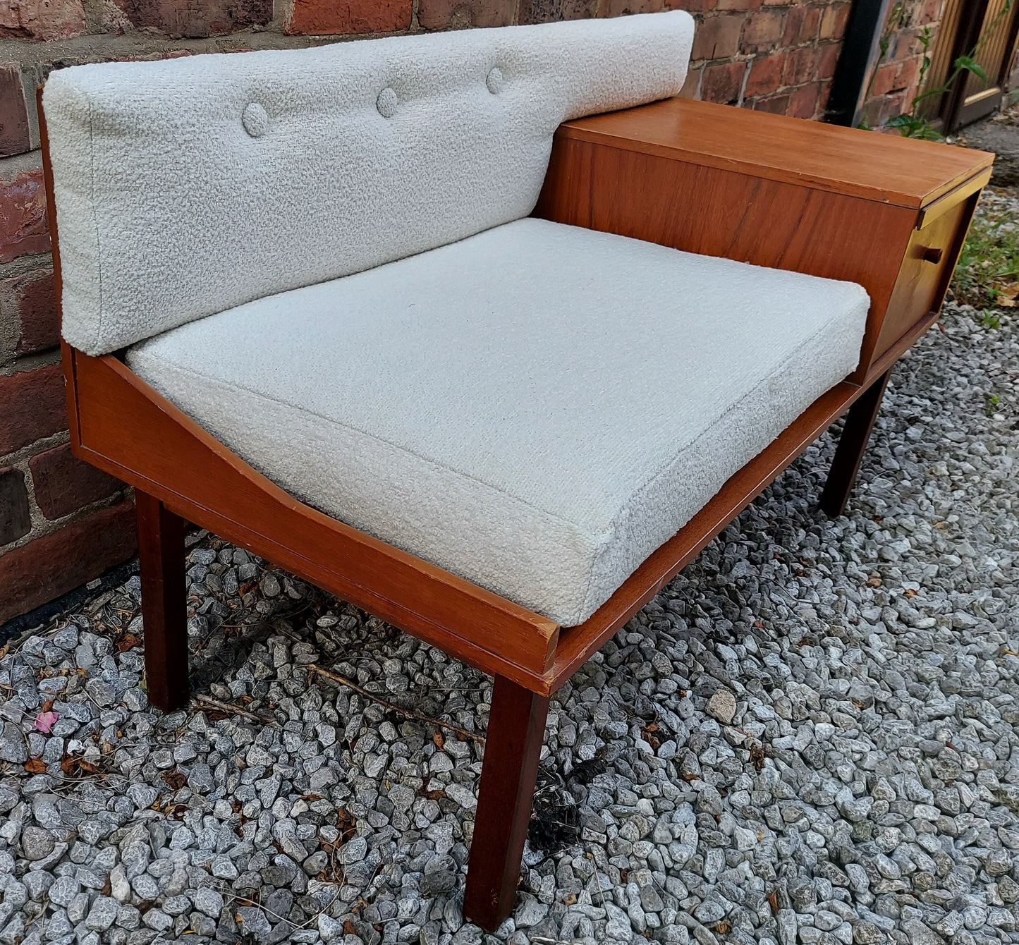 Mcm Chippy Heath Telephone Seat Ivory Bouclé