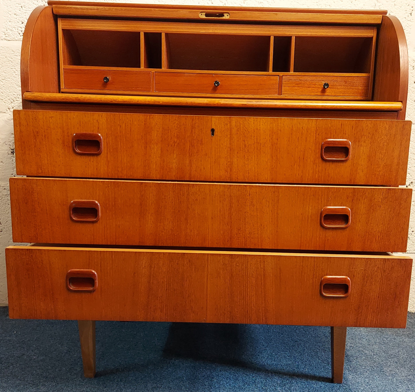 MCM Egon Ostergaard for Bröderna Gustafssons Möbelfabrik Teak Bureau