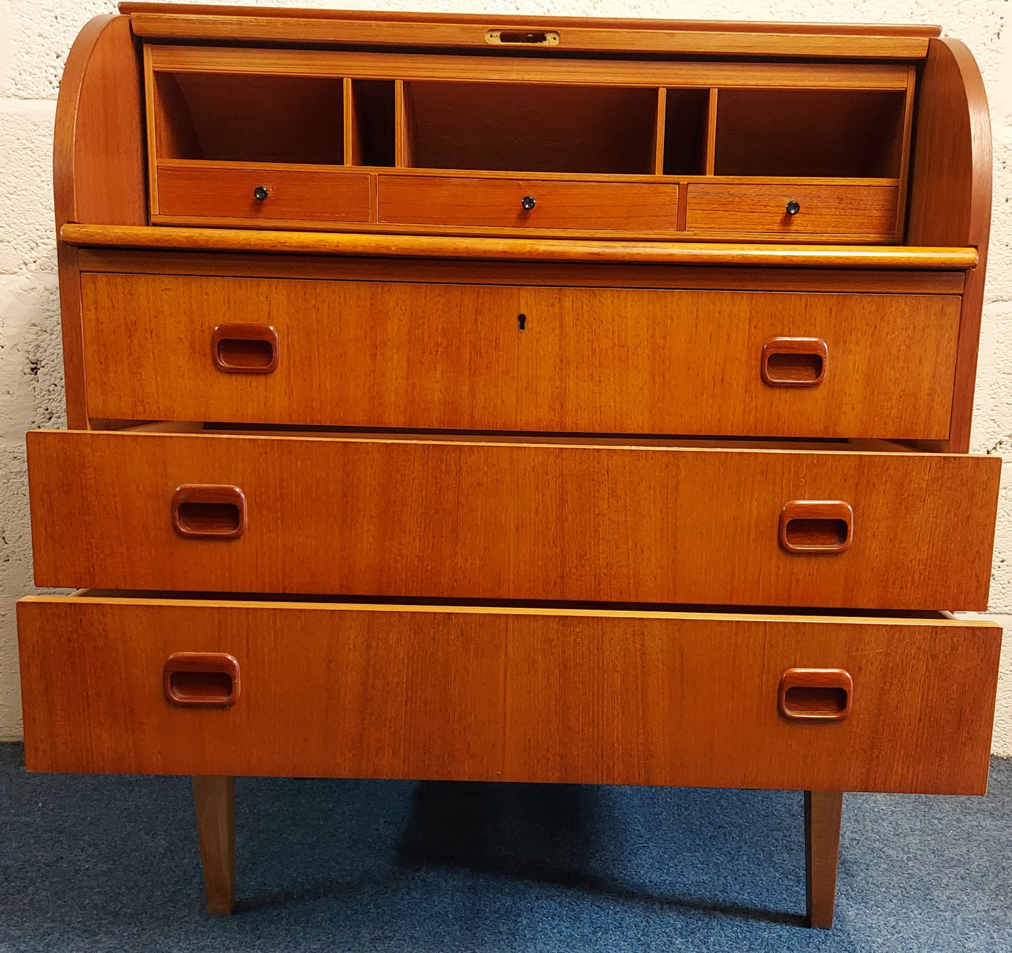 MCM Egon Ostergaard for Bröderna Gustafssons Möbelfabrik Teak Bureau