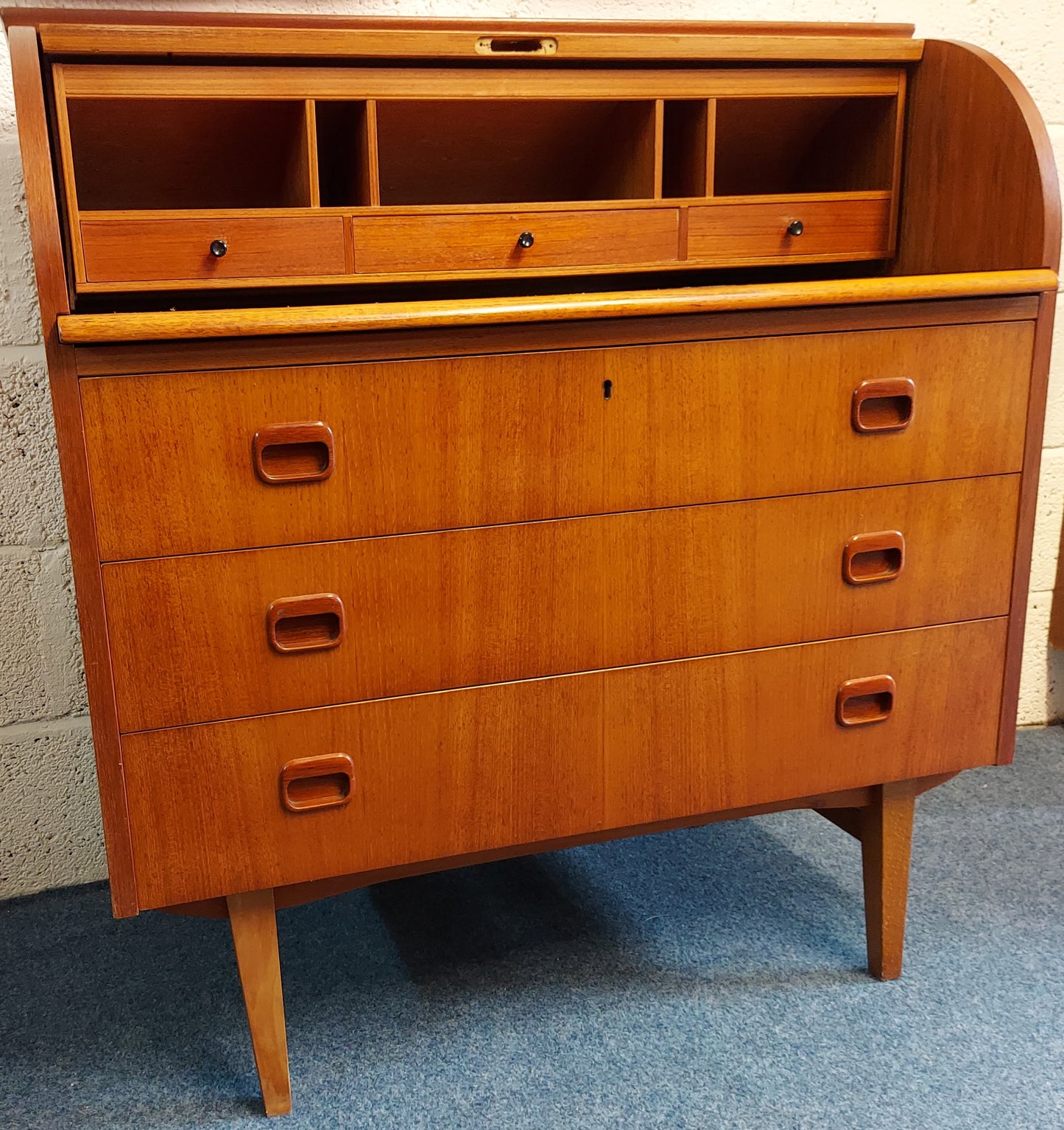 MCM Egon Ostergaard for Bröderna Gustafssons Möbelfabrik Teak Bureau