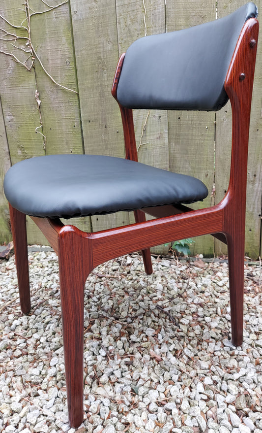 MCM 2 Rosewood O.D. Mobler A/S chairs Black vinyl