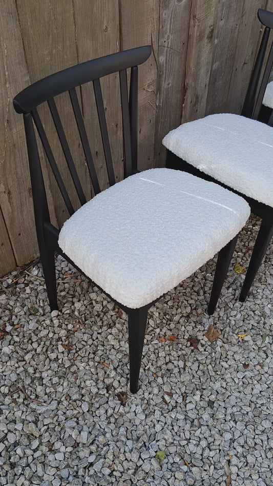 Mid Century Modern 4 Elliots Of Newbury Dining Chairs