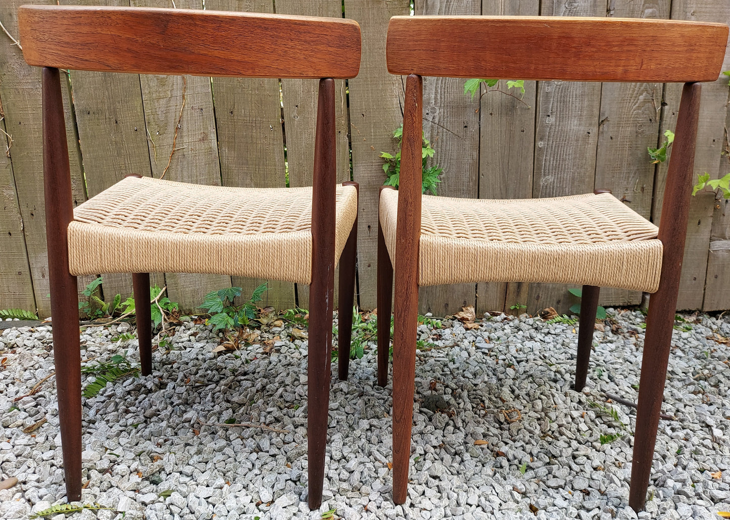 Mid Century Modern 2 MK200 Mogens Kold Corded chairs B