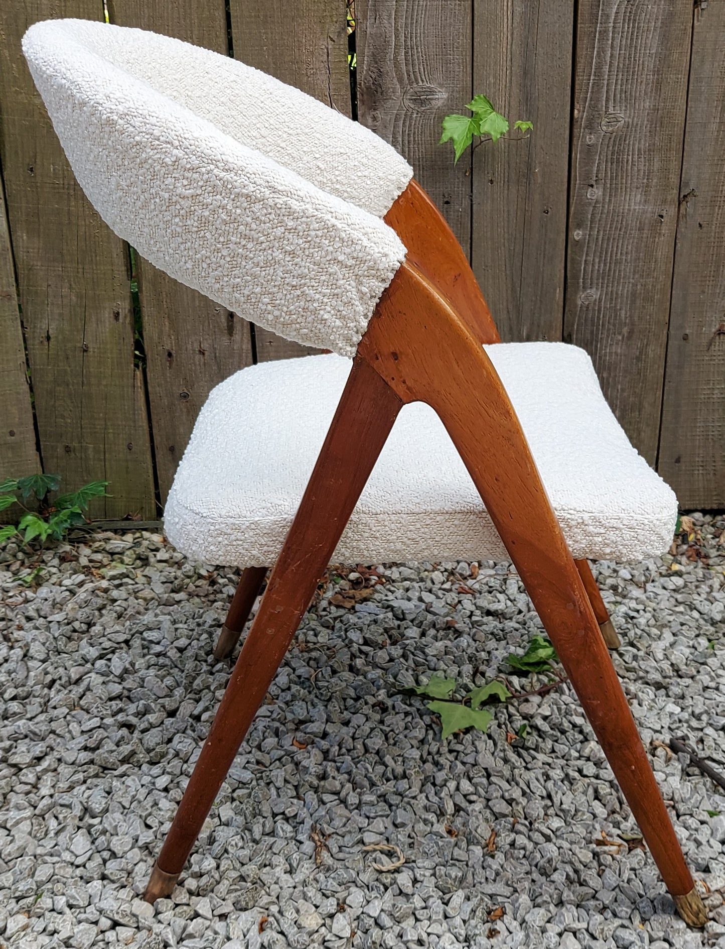 Mid century modern newly upholstered ivory boucle scissor leg chair