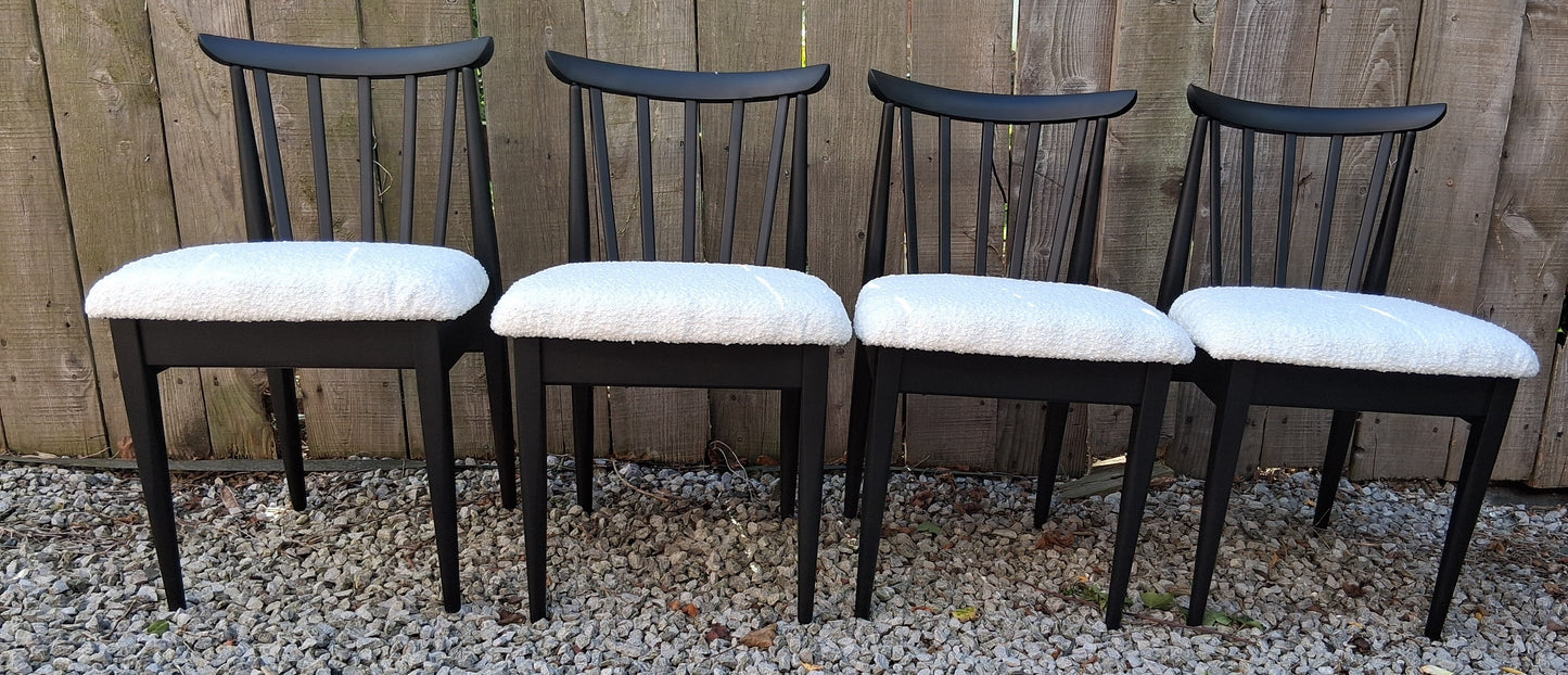 Mid Century Modern 4 Elliots Of Newbury Dining Chairs