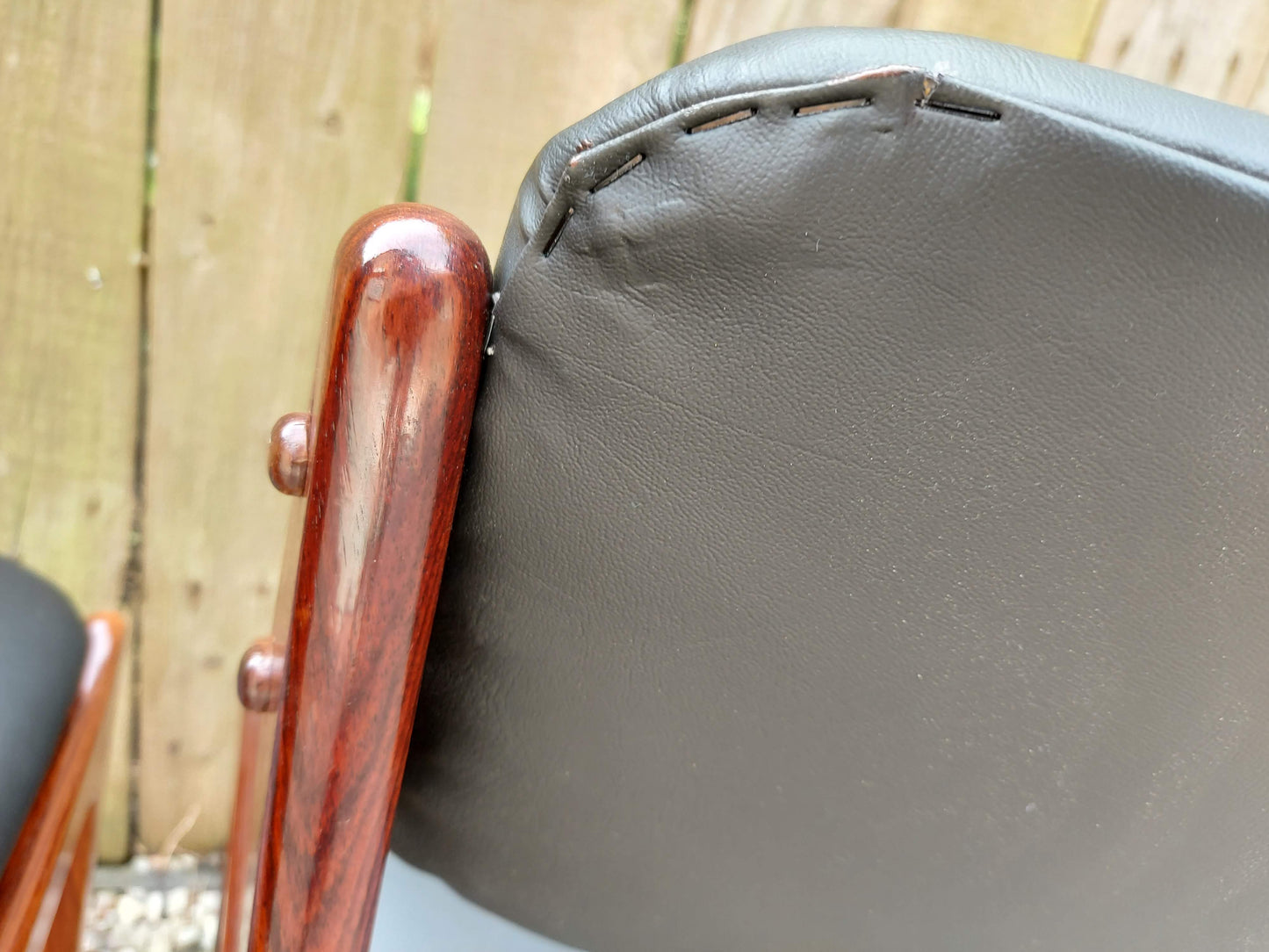 MCM 2 Rosewood O.D. Mobler A/S chairs Black vinyl