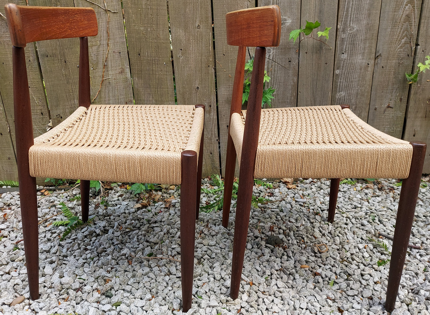 Mid Century Modern 2 MK200 Mogens Kold Corded chairs B