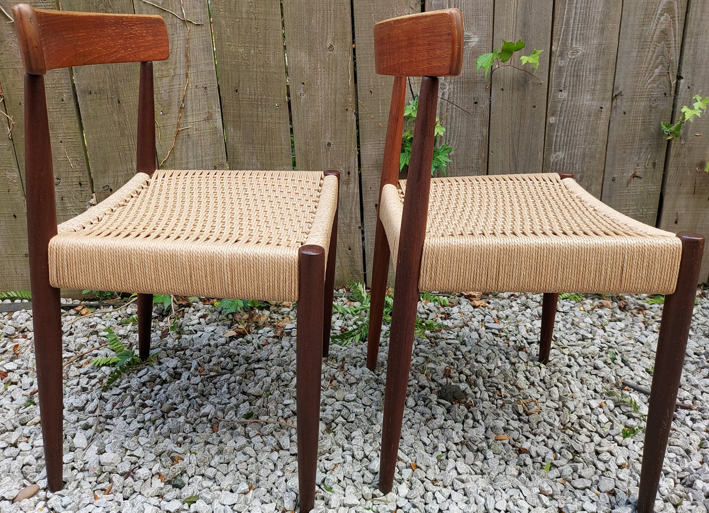 Mid Century Modern 2 MK200 Mogens Kold Corded chairs B