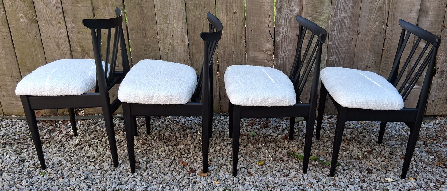 Mid Century Modern 4 Elliots Of Newbury Dining Chairs