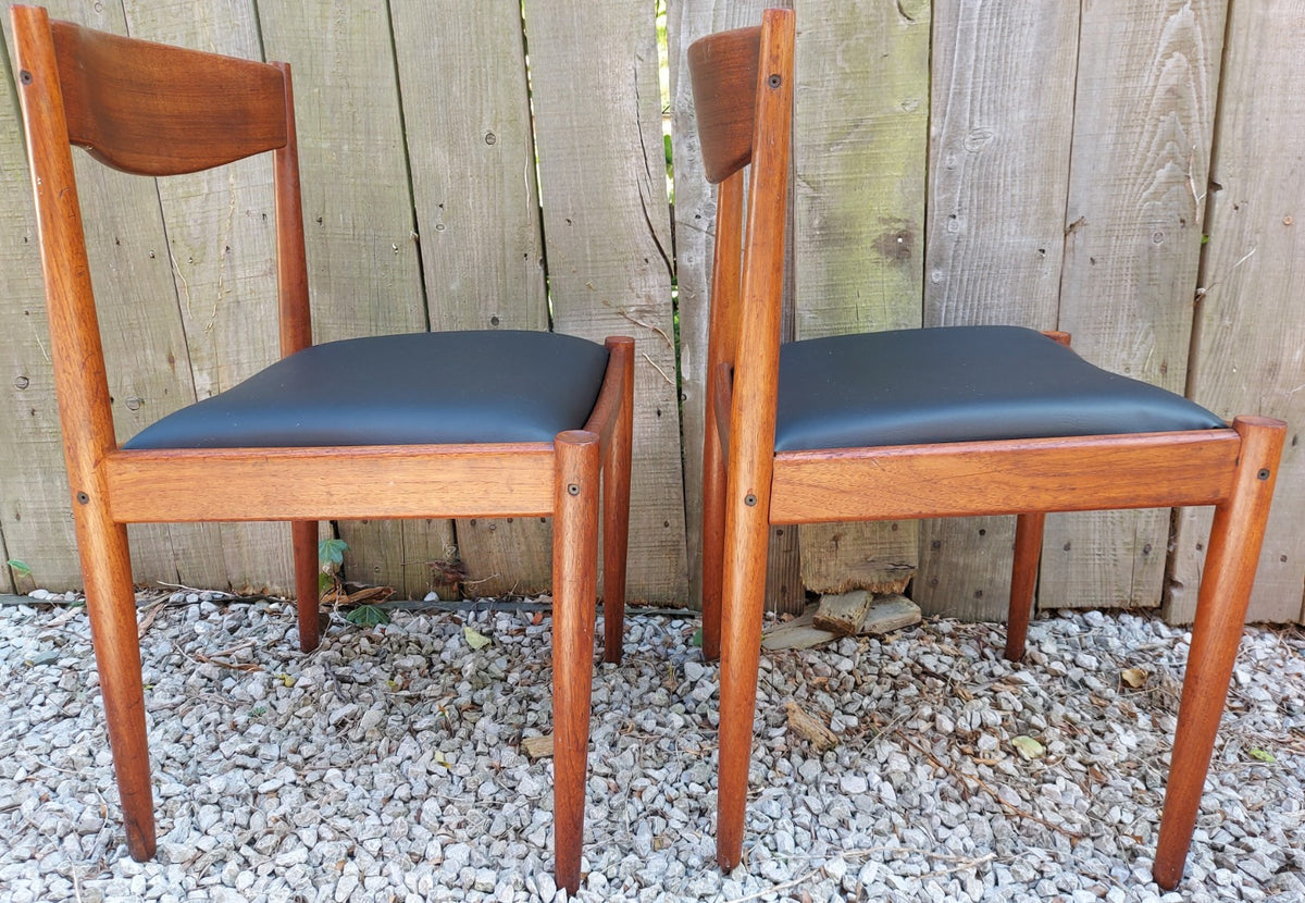 mid century modern 2 dining chairs bramin Black vinyl