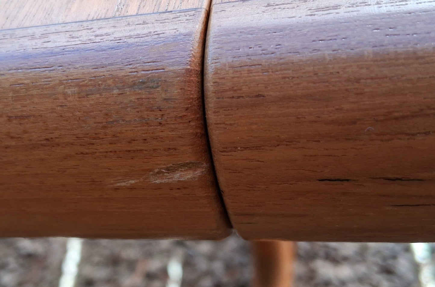 MCM Skovby Extending dining Table oval 2 leaves teak