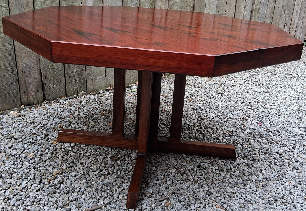 MCM Johannes Andersen octagonal rosewood dining table produced by Hans Bech