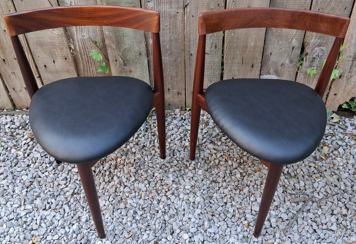 Mid-Century Modern Hans Olsen Frem Rojle Danish Tripod 2 Chairs Roundette A