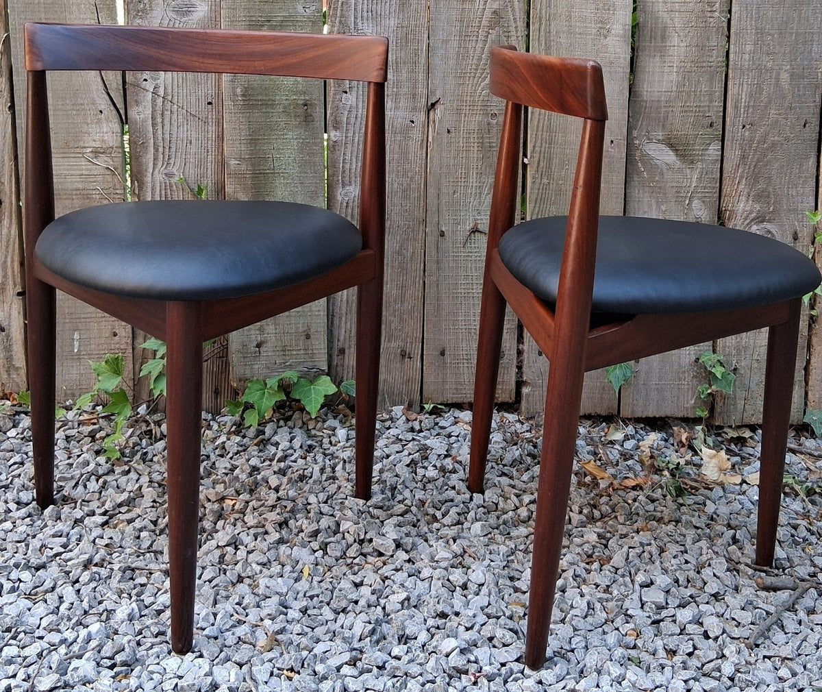 Mid-Century Modern Hans Olsen Frem Rojle Danish Tripod 2 Chairs Roundette A