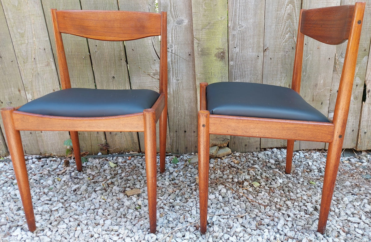 mid century modern 2 dining chairs bramin Black vinyl