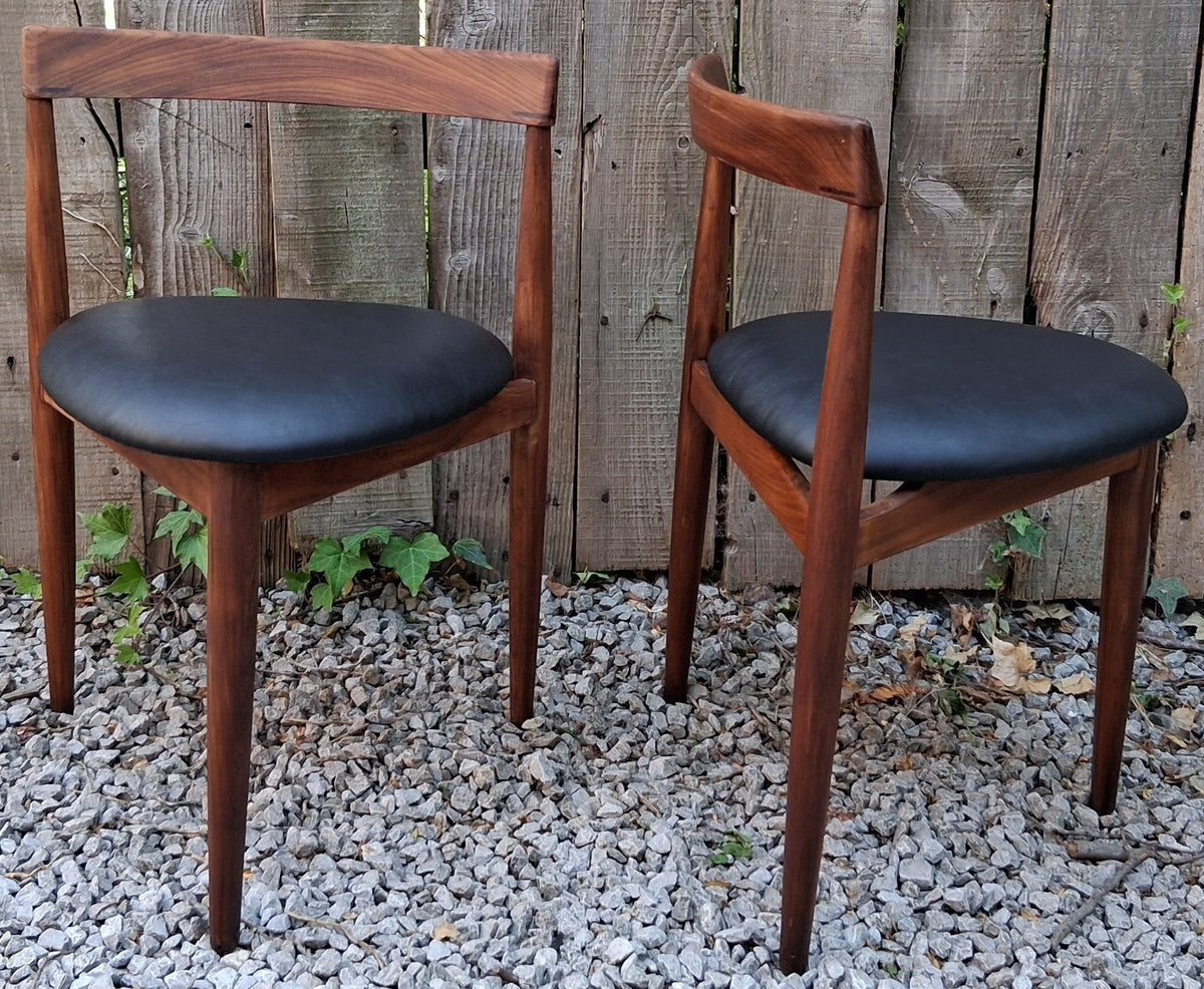 Mid-Century Modern Hans Olsen Frem Rojle Danish Tripod 2 Chairs Roundette B