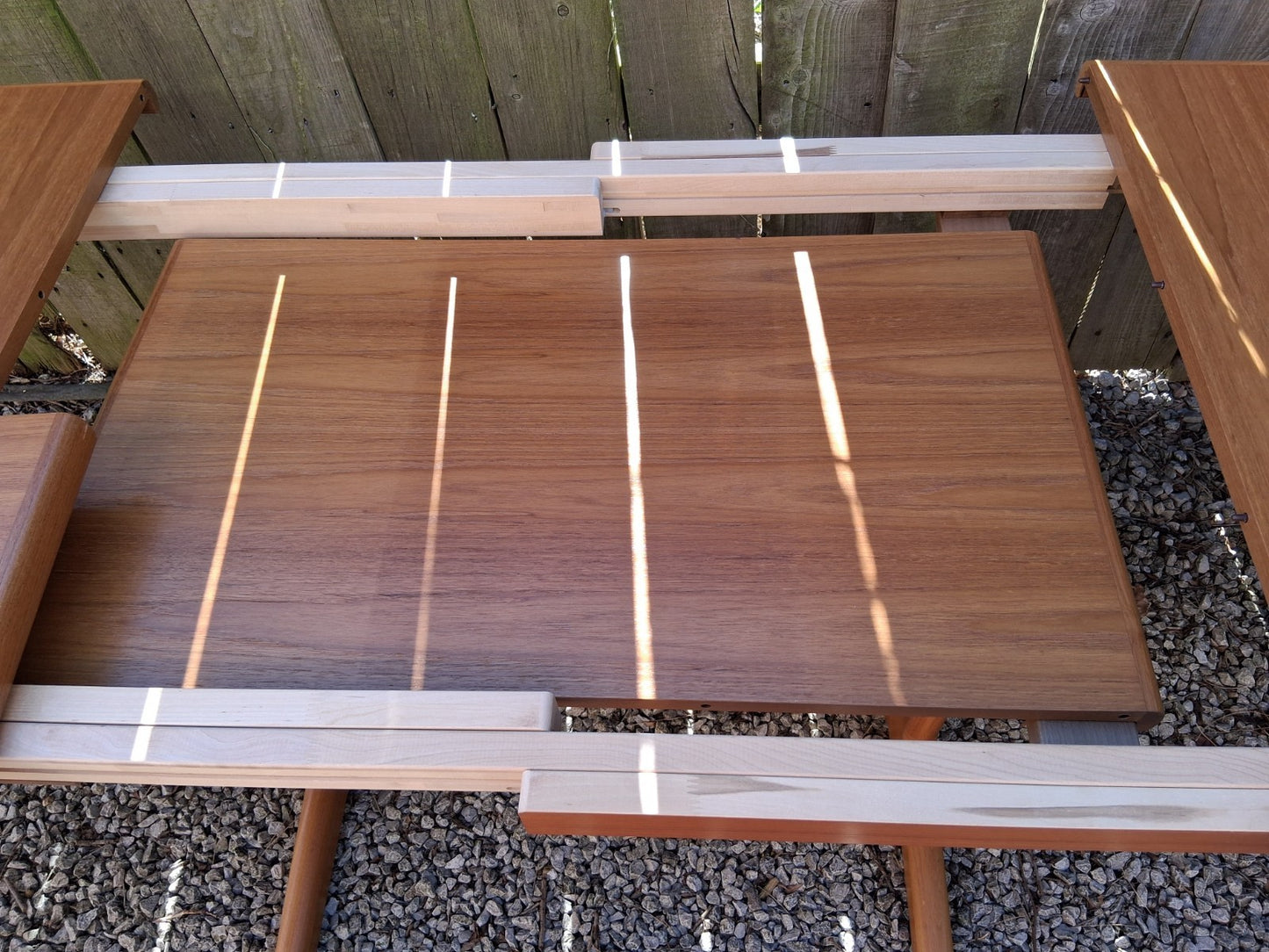 MCM Skovby Extending dining Table oval 2 leaves teak