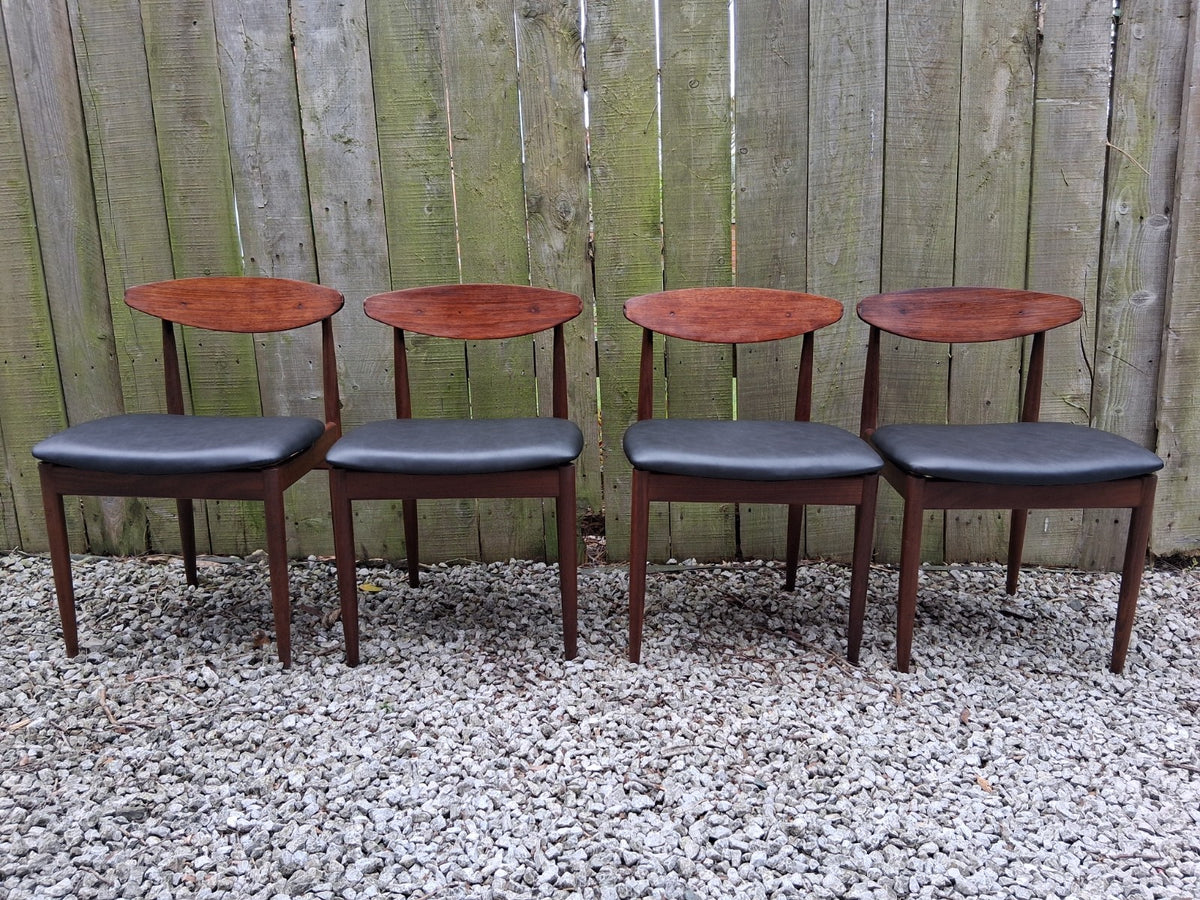 Mid Century Modern 4 GPlan chairs 2 chairs orig Kofod Larsen gold marks 2 reproB