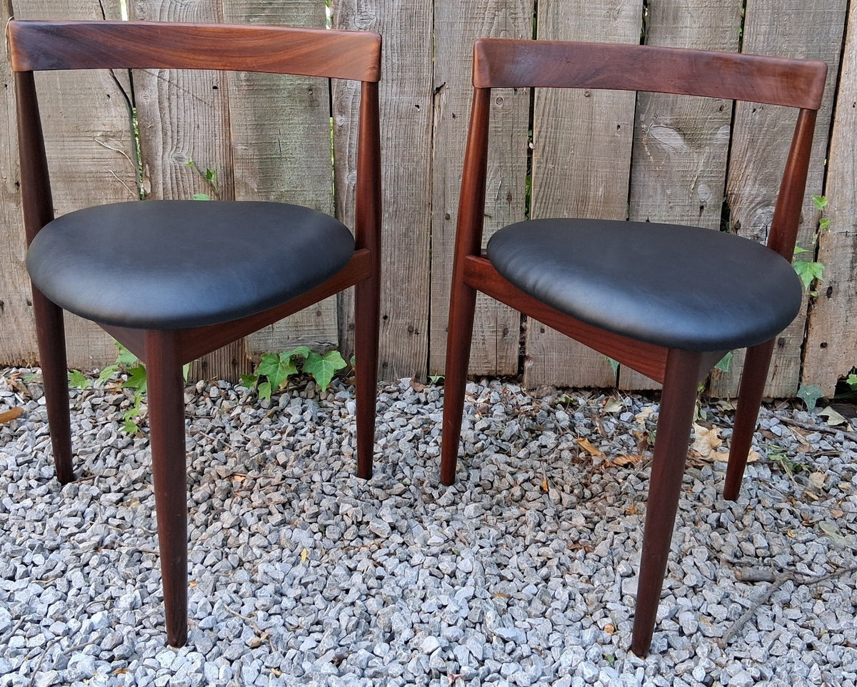 Mid-Century Modern Hans Olsen Frem Rojle Danish Tripod 2 Chairs Roundette A
