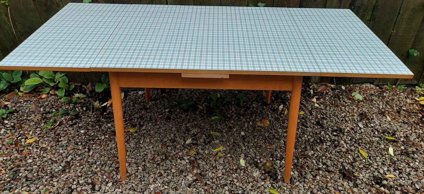 Mid Century Modern Checked Gingham Formica Extending Table