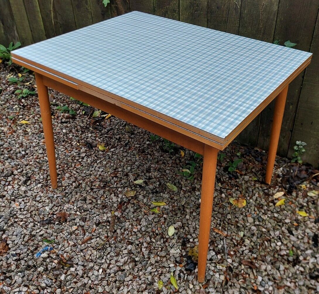 Mid Century Modern Checked Gingham Formica Extending Table